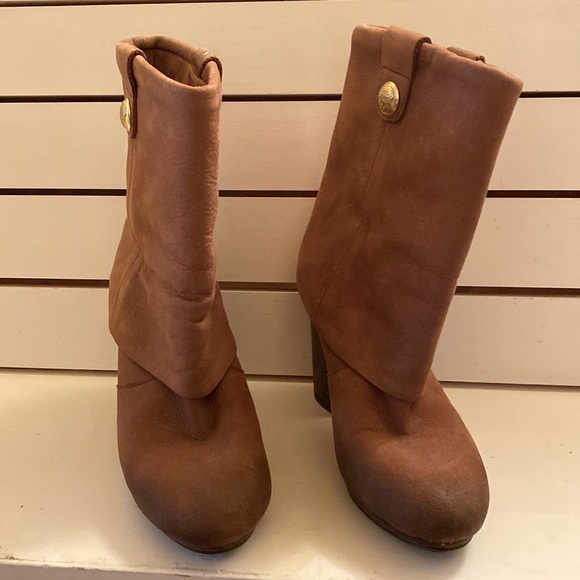 Vince Camuto Shoes - Vince camuto brown boots